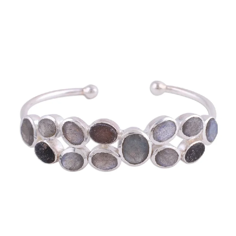 Polished bead bangles-Handmade Sterling Silver 'Imperial Mystery' Labradorite Quartz Bracelet (India)