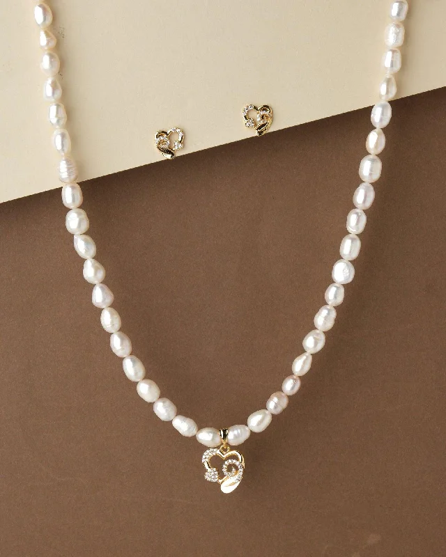 Fine beaded necklaces-Pretty Pearl Necklace Set