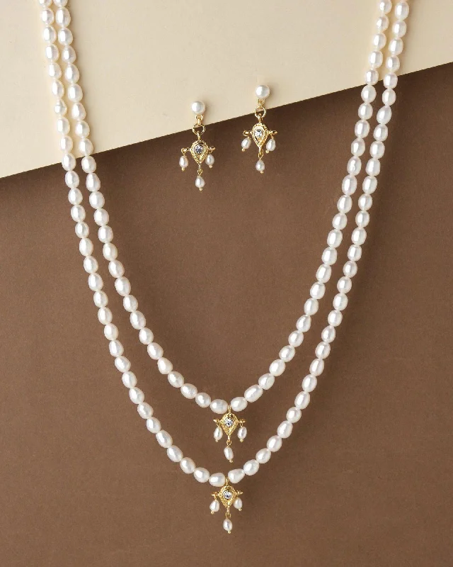 Oval shape necklaces-Pretty Pearl Necklace Set