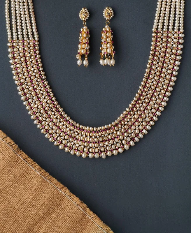 Vivid stone necklaces-Gorgeous and Trendy Jodha Akbar Necklace Set