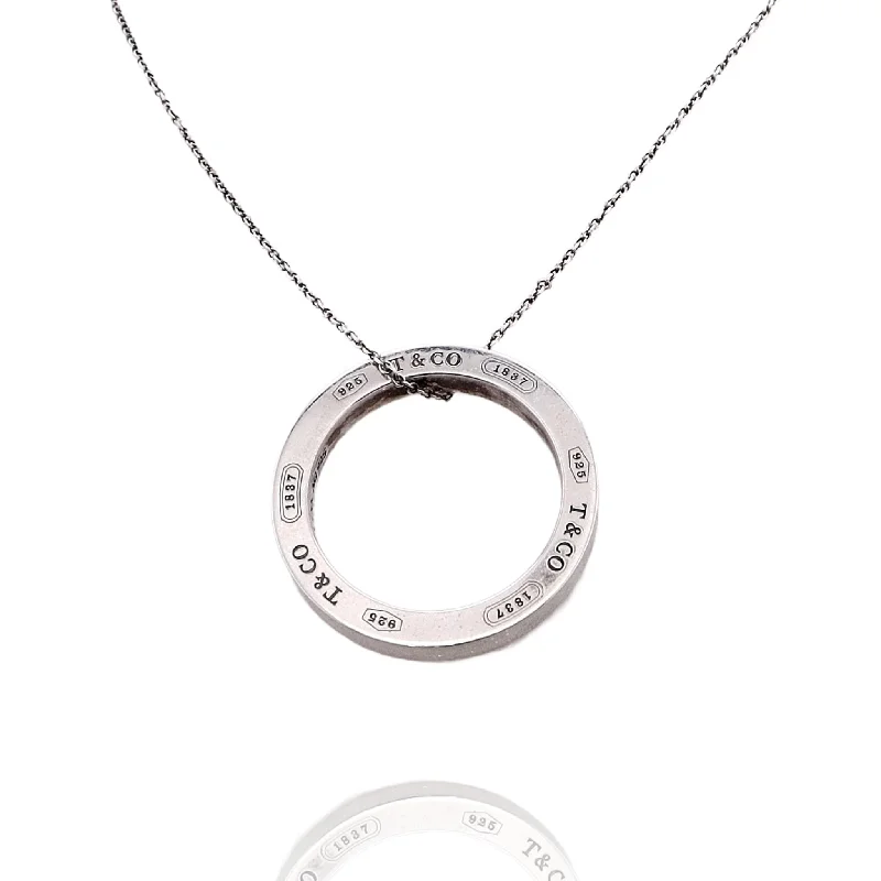 Old photo necklaces-Estate Tiffany & Co Sterling Silver 1837 Circle Pendant Necklace