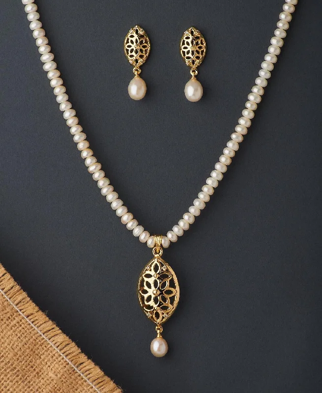 Full crescent necklaces-Floral Real Pearl Necklace Set