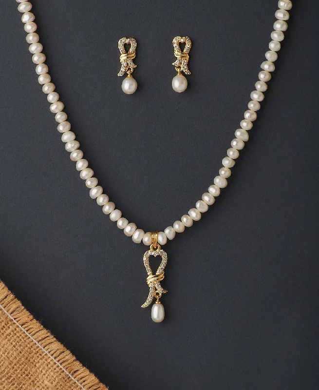 Pure shine necklaces-Pretty Real Pearl Necklace Set