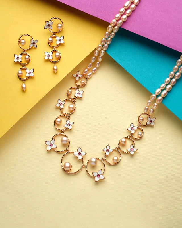 Fox charm necklaces-Feni Flory Pearl Necklace Set