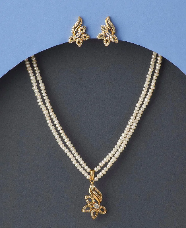 Drape-style necklaces-Floral Real Pearl Necklace Set