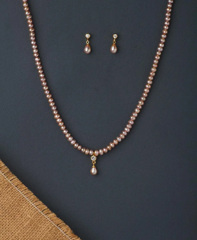 Dainty gem necklaces-Pretty Real Pearl Necklace Set